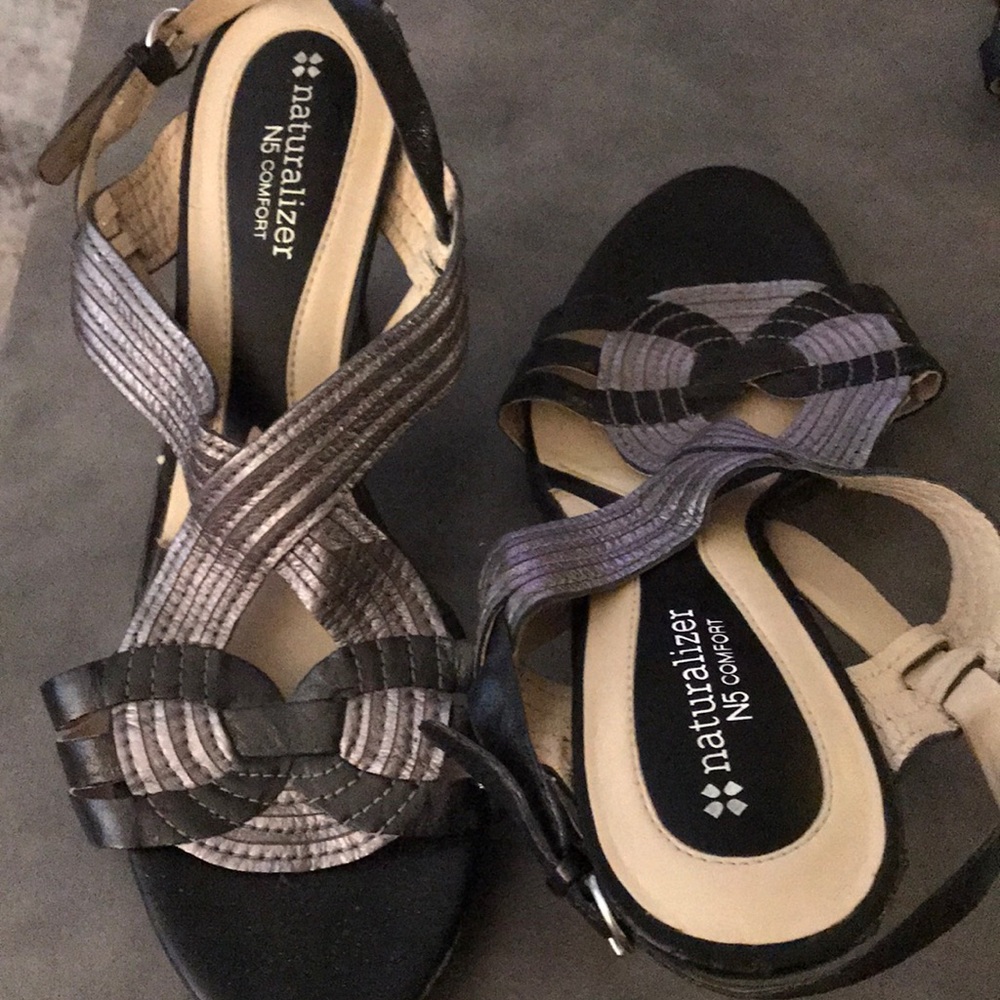 Black/silver comfortable heels
